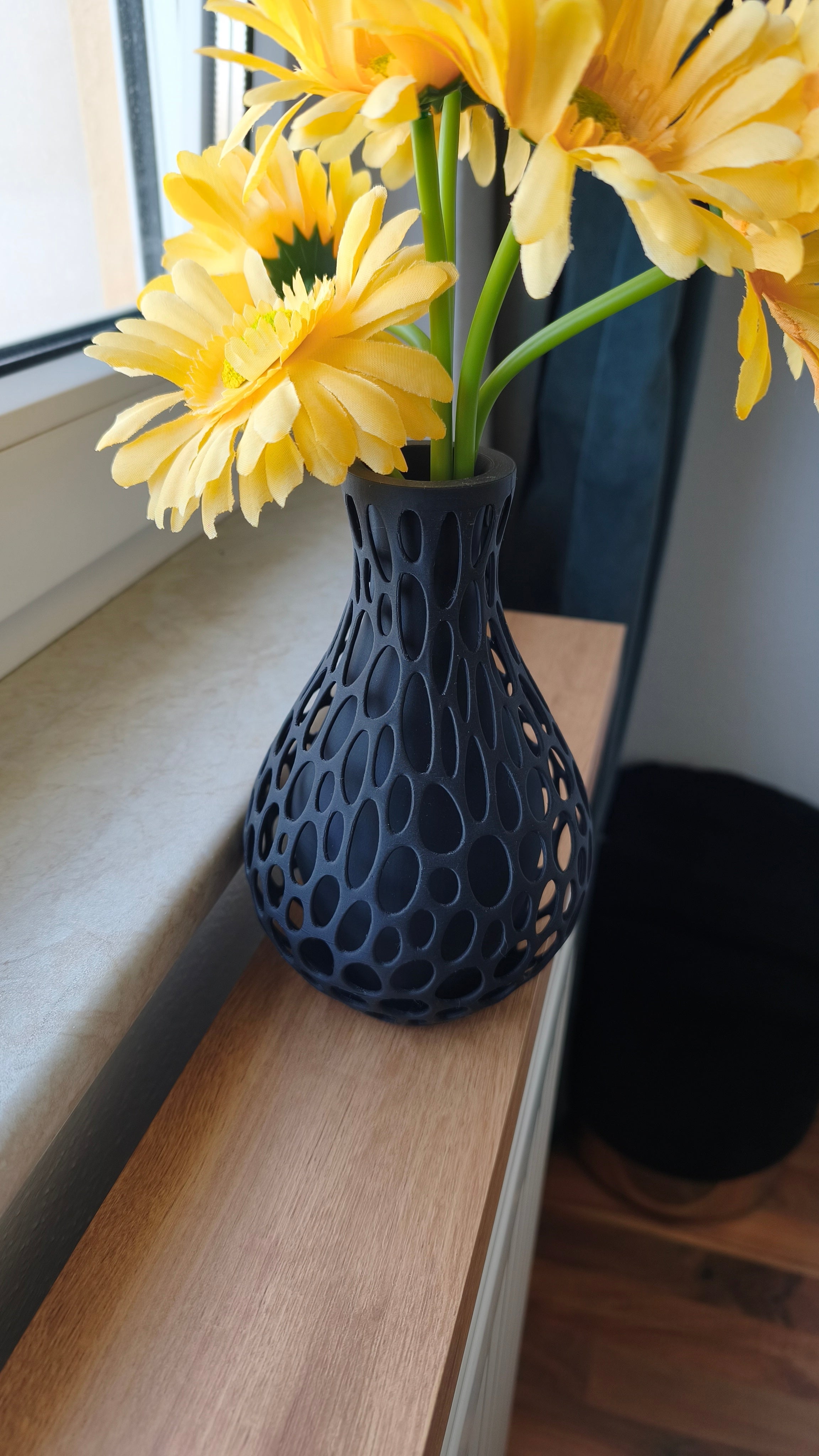 Cellular Vase 🕸️✨